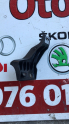 8V1863616 audi a3 sağ orta konsol bağlantı braketi