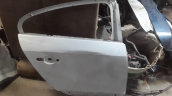 RENAULT FLUENCE SAĞ ARKA KAPI VE TÜM ÇIKMA YEDEK PARÇALAR