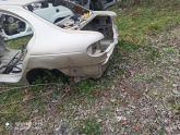 Megane 1 arka çamurluk