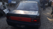 çıkma mazda 323 bagaj kapısı