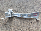 BMW 1 Serisi F40 Çamurluk Montaj Braketi