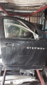 DACİA STEPWAY SAĞ ON KAPI ORJINAL ARAÇTAN ÇIKMA...