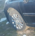 2009 model peugeot 207 1.4 çıkma sol ön jant lastik
