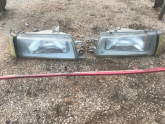 Fındık kasa toyota corolla ön far sag sol mevcut