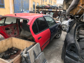 Nissan Primera sağ ön kapı