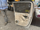 TOYOTA HİLUX VİGO SAĞ ARKA KAPI MENTEŞESİ  2006-2011 MODEL