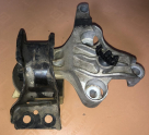 RENAULT CLİO4 MOTOR KULAĞI  VE TÜM ÇIKMA ORJİNAL PARÇALAR