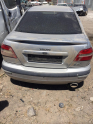 Volvo s40  Araç parçaları satılıktır.