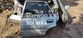 Daewoo super saloon sol arka kapı mevcuttur.