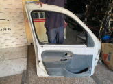 Oto Çıkma Parça / Kaporta & Karoser / Kapı Camları / Renault / Kangoo / Çıkma Parça 