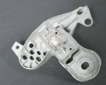 AUDI A4 B6 SOL MOTOR KULAĞI 8E0199351C