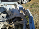 Renault Clio komple ön mevcuttur.