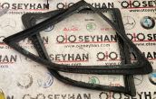 657845297 skoda scala arka kelebek cam çerçeve lastiği