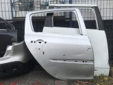 Renault clio 3 çıkma sağ arka kapı