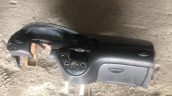 FORD FOCUS 1 GÖĞÜSLÜK ÇIKMA