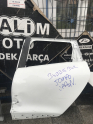 Renault clio 4 çıkma sol arka kapı