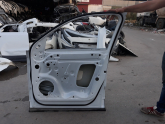 Oto Çıkma Parça / Audi / Q3 / Kaporta & Karoser / Kapı / Çıkma Parça 