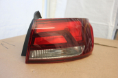 AUDI A3 13-18 STOP LAMBASI SAĞ DIŞ LEDSİZ SEDAN 8V5945096