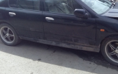 2000 NİSSAN PRİMERA 1.8 KOMPLE ORİJİNAL SAĞ YAN PANEL.