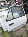 Renault 9 Broadway Sağ Arka Kapı Kelebek Cam hatasız orjinal