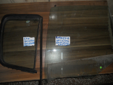 RENAULT CLİO SOL ARKA KAPI VE KELEBEK CAMI 2001 MODEL
