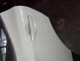 2014 MODEL ÇIKMA NİSSAN QASHQAİ SOL ARKA KAPI KOLU.