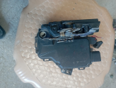 Oto Çıkma Parça / Mekanik / Kapı Kilidi / Volkswagen / Golf / Çıkma Parça 