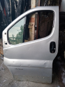 RENAULT TRAFİC SOL ÖN KAPI GRİ  AZ HASARLI