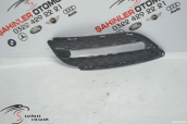 MERCEDES B SERISI W246 SIS FARı ÇERçEVESI A2468850622