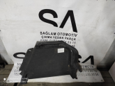 OEM; 8P3863880  AUDİ A3 ÇIKMA SAĞ BAGAJ KENARI HALI KAPLAMA