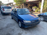 Peugeot 306 sağ ön kapı