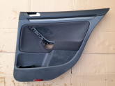 VW JETTA 06-10 KAPI DÖŞEMESİ SAĞ ARKA (ANTRASİT) 1K5867212CR