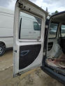 Fiat Doblo bagaj kapakları mevcuttur. 2002