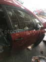 Peugeot 208 sağ ön kapı sökme