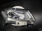 Oto Çıkma Parça / Elektrik / Far / Nissan / Navara / Çıkma Parça 