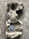 BMW F30 320 316 318 ÇIKMA ORJİNAL MAZOT DEPOSU