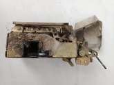 Transporter T4 sağ ön kapı kilidi 1991-2003  701837016E