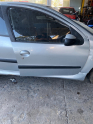 Peugeot 206 sağ ön kapı