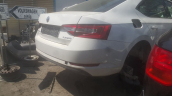 CİKMA ARKA SKODA BAGAJ  CİKMA SKODA  TAMPON