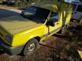 Renault express sol ön kapı mevcuttur.