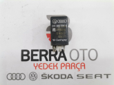 AUDİ 80 SERİSİ 90 SERİSİ 100SERİSİ 1982-1991 RÖLE 811919096A