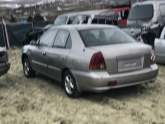 Hyundai accent bagaj kapağı