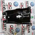 AUDI A4 ARKA BAGAJ STEPNE KULAK (YUVASI) 8W0802715