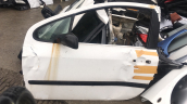 Peugeot 307 tek kapı sol kapı beyaz