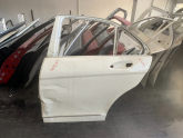 MERCEDES W204 SOL ARKA KAPI