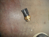 FAN MÜŞÜRÜ
3 FİŞLİ
SİYAH 95-100
GRİ 90-95