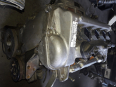 Toyota yaris benzinli komple motor