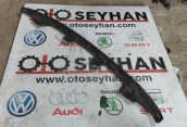 8W5863433 audi a4 2017 bagaj pandizot ucu keçe