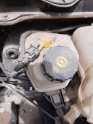 OPEL İNSİGNİA  HİDROLİK FREN  YAĞ HAZNESİ