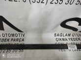 OEM;MR913206 MİTSUBİSHİ CARİSMA 02 SAĞ ÖN ÇİTA
